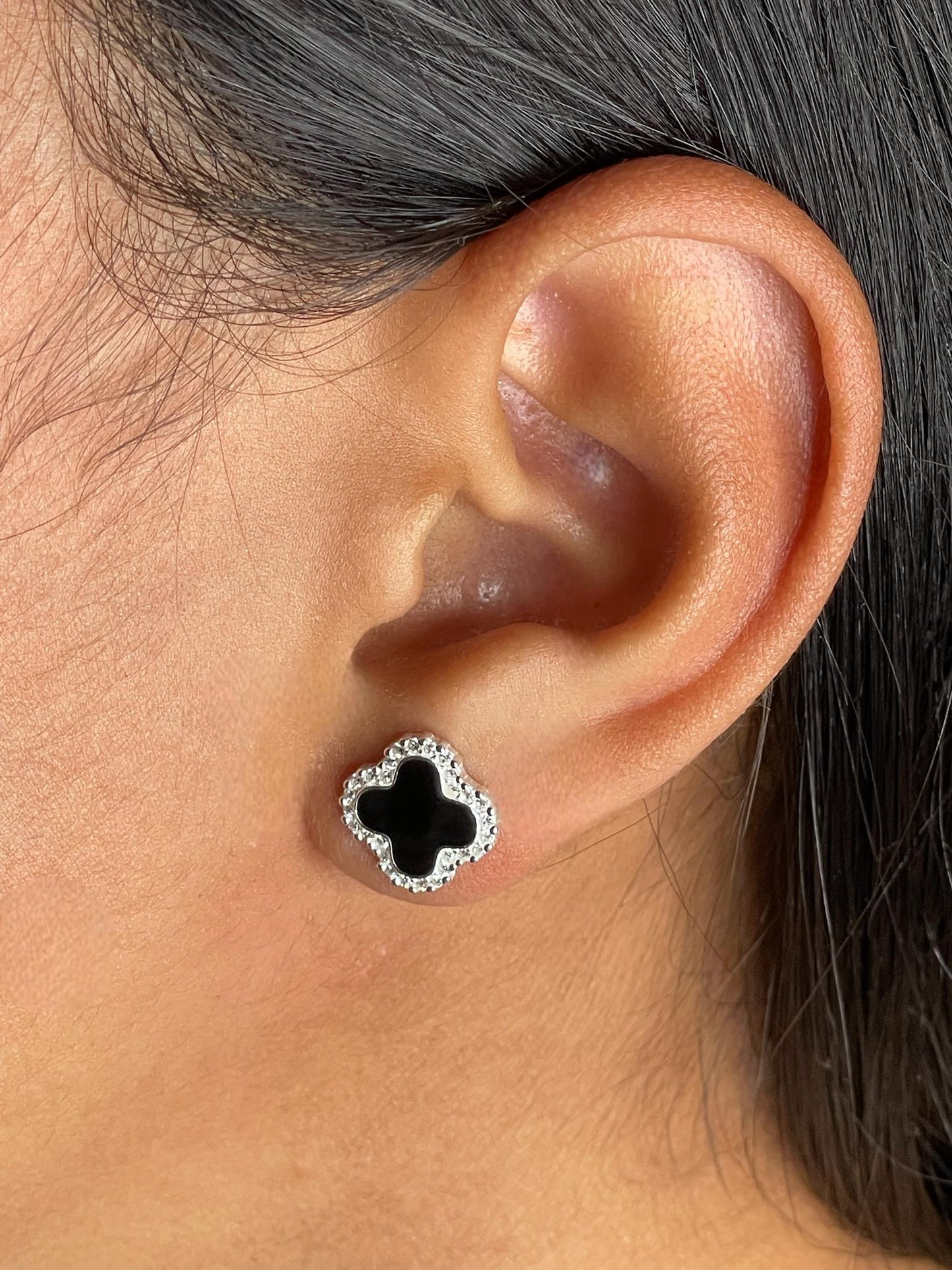 Aretes Trébol Negro Plata Ley 925