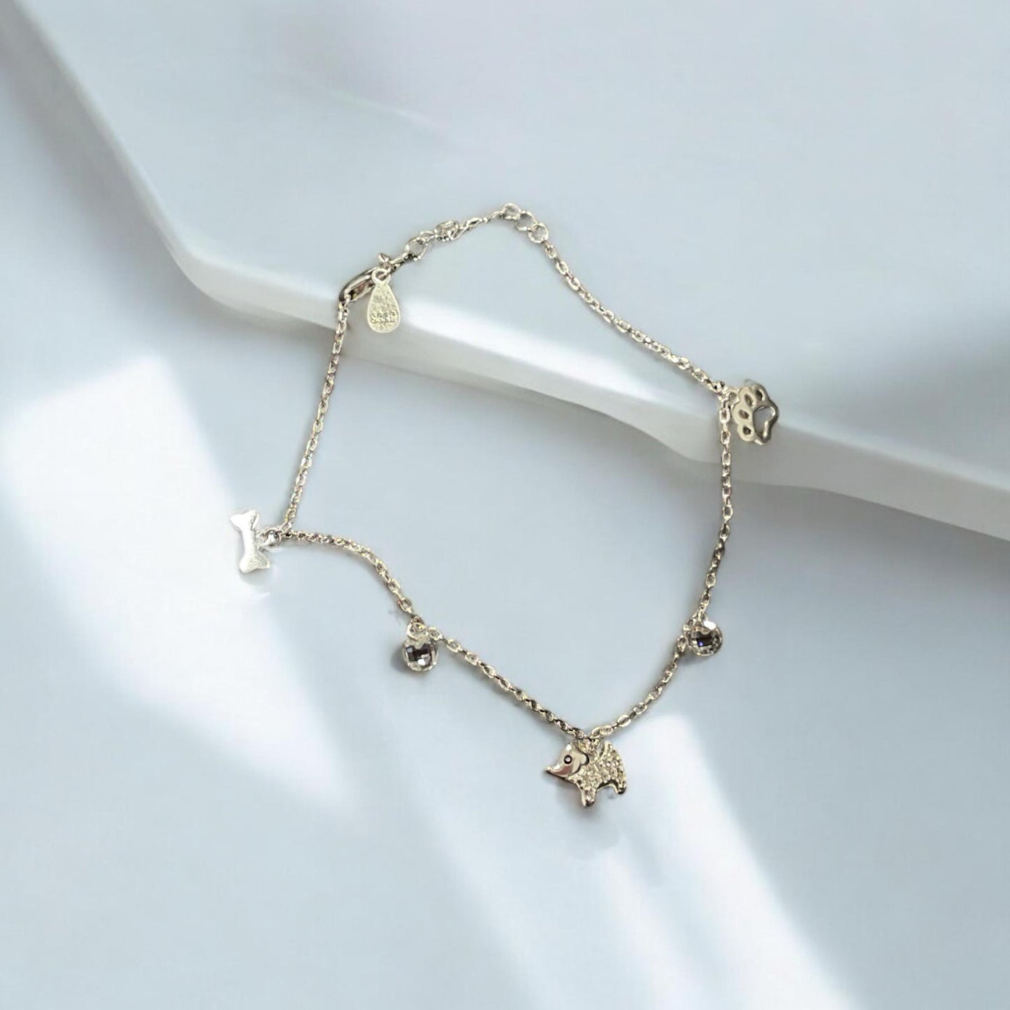 🐶 Pulsera Perro Salchicha – Plata Ley 925 ✨ ¡Incluye Paño de Limpieza + Envío GRATIS!