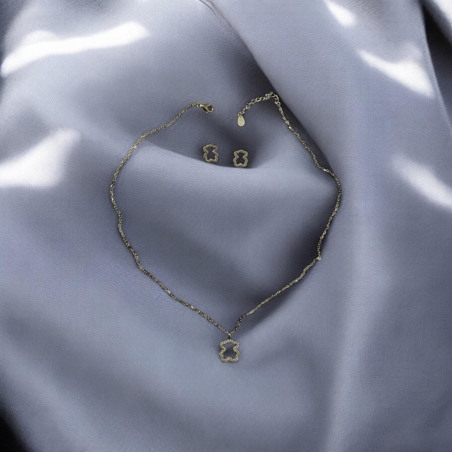 🧸 Cadena y Dije Silueta Oso Plata Ley 925 🎁 ¡Incluye Aretes GRATIS Paño de limpieza GRATIS y envío GRATIS!