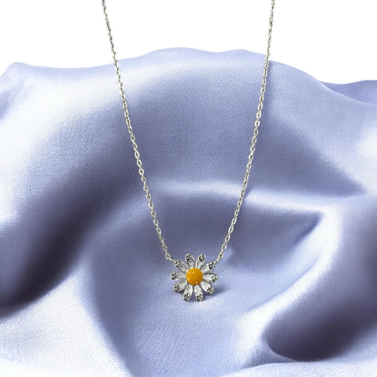 🌼 Cadena y Dije Margarita Plata Ley 925 🎁 ¡Aretes GRATIS + Paño de limpieza + envío sin costo!