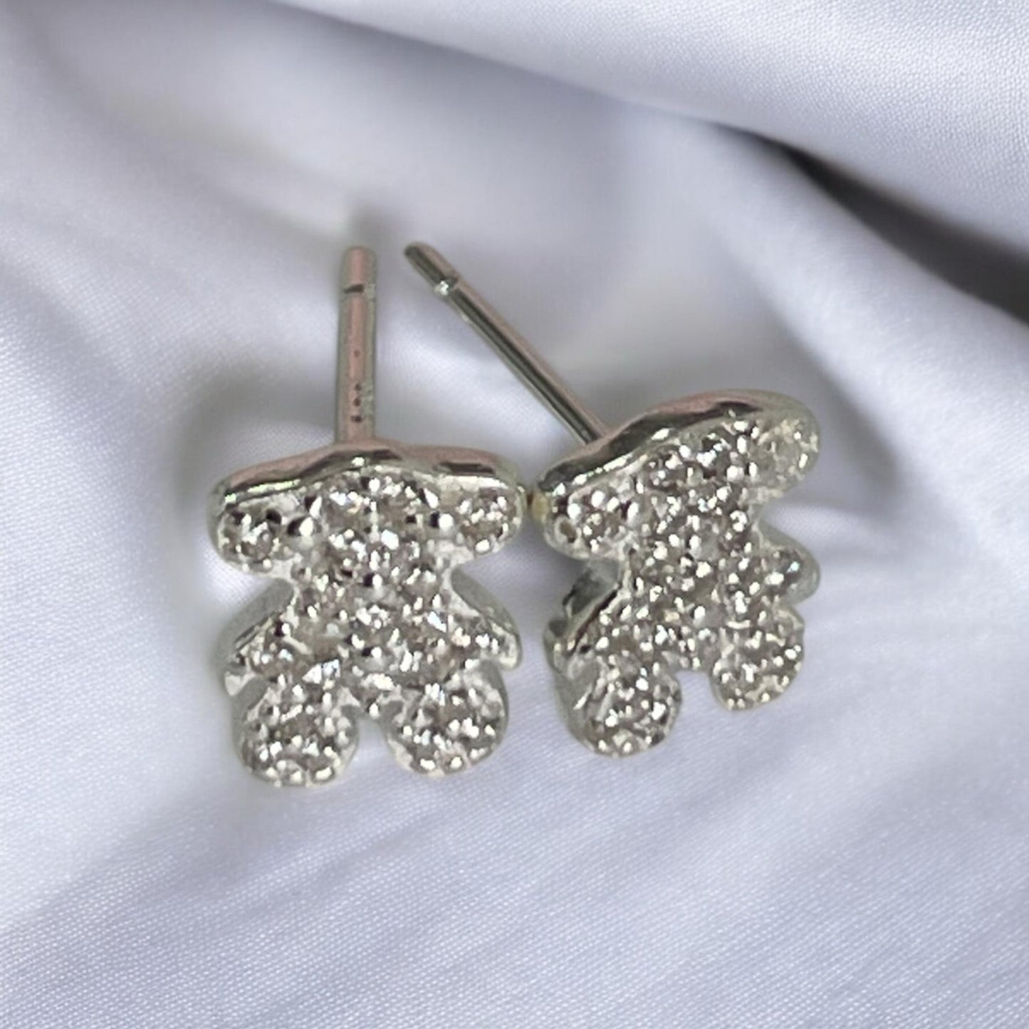 🧸 Cadena y Dije Osito Circones Plata Ley 925 🎁 ¡Aretes GRATIS + paño de limpieza + envío GRATIS solo por hoy!